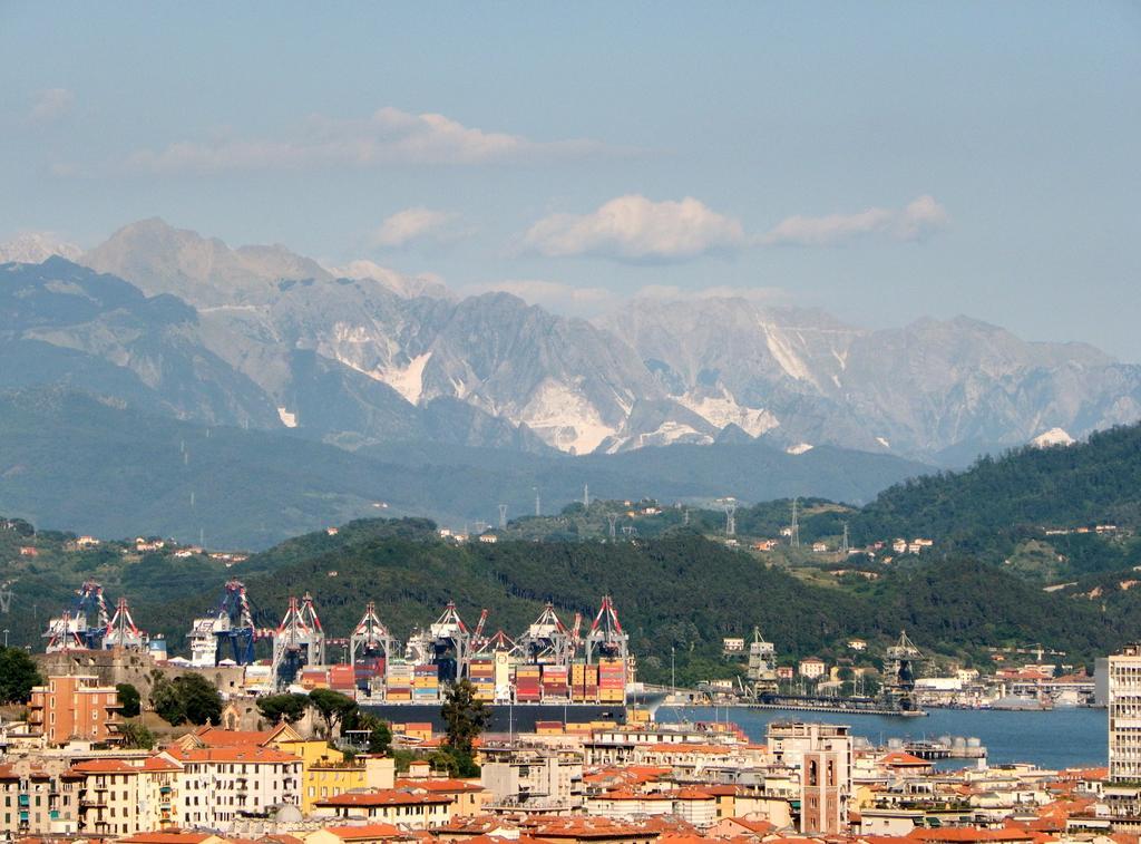 Ca Leon Hotel La Spezia Exterior photo