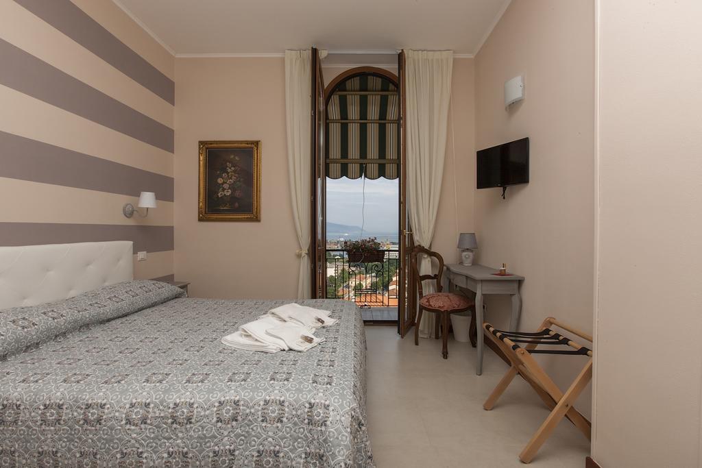 Ca Leon Hotel La Spezia Exterior photo